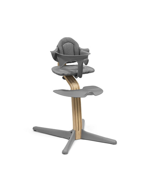 Nomi Syöttötuoli, useita eri värejä, Stokke